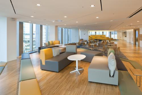 金怡成.jpg u=3375034346,2108474883&fm=26&gp=0.jpg